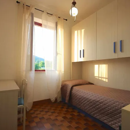 Vr Bellavista Apartment